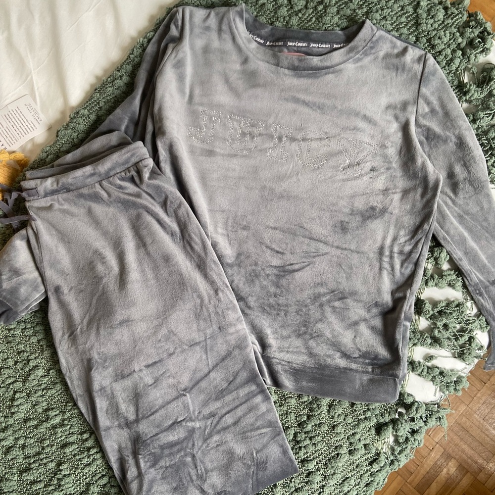 Juicy Couture Pj set